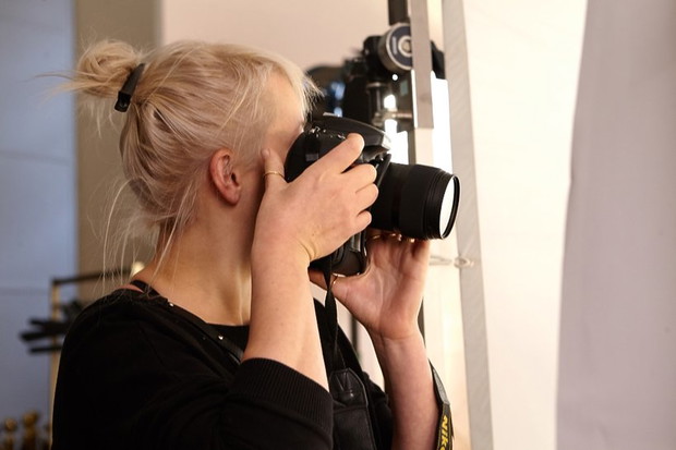 zuza-krajewska-na-fashion-week-poland-w-lodzi-328579-GALLERYBIG-67978d5