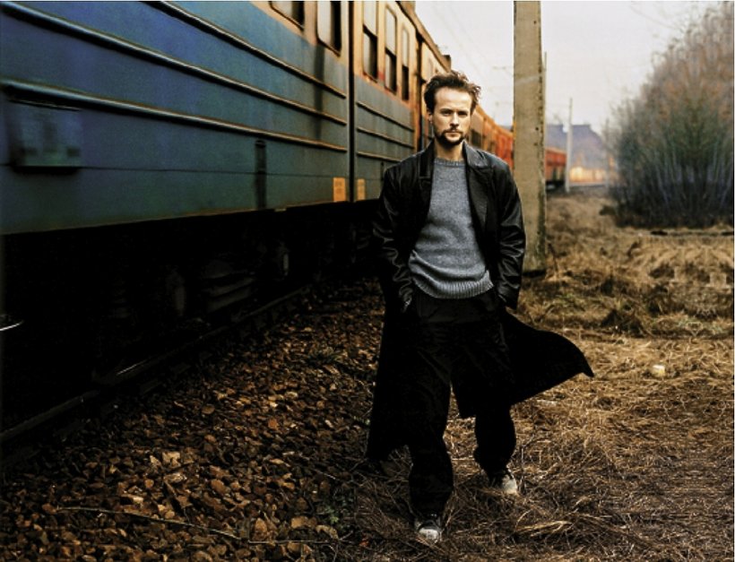 Artur Żmijewski, "Viva!" marzec 2001