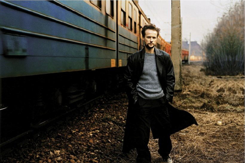 Artur Żmijewski, "Viva!" marzec 2001
