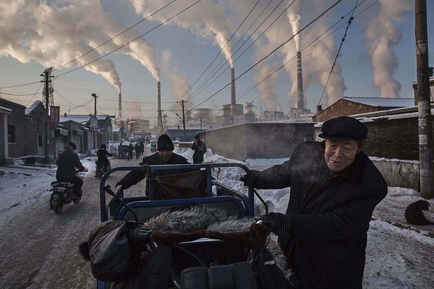 kevin-frayer-chinas-coal-addiction-canada-2015-338623-GALLERYBIG-453e796