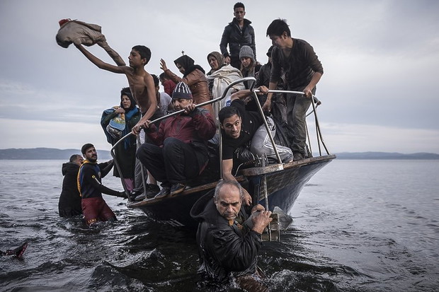 sergey-ponomarev-reporting-europes-refugee-crisis-russia-2015-338591-GALLERYBIG-487cf1a