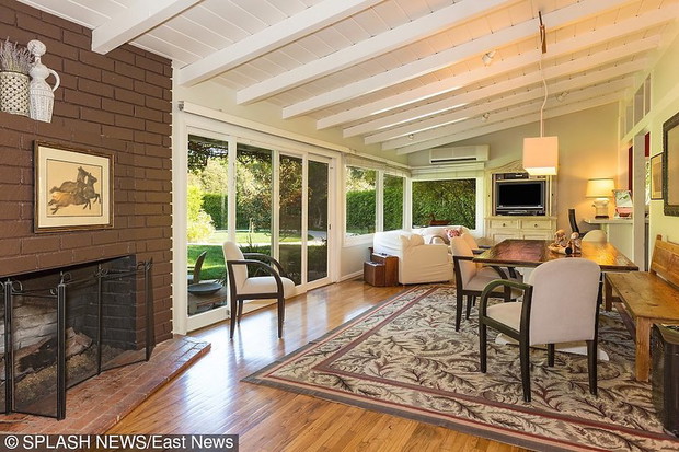 dom-julii-roberts-w-malibu-340837-GALLERYBIG-8a5a292