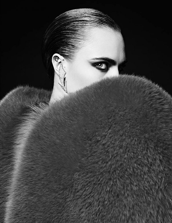 Cara Delevingne w nowej kampanii Saint Laurent
