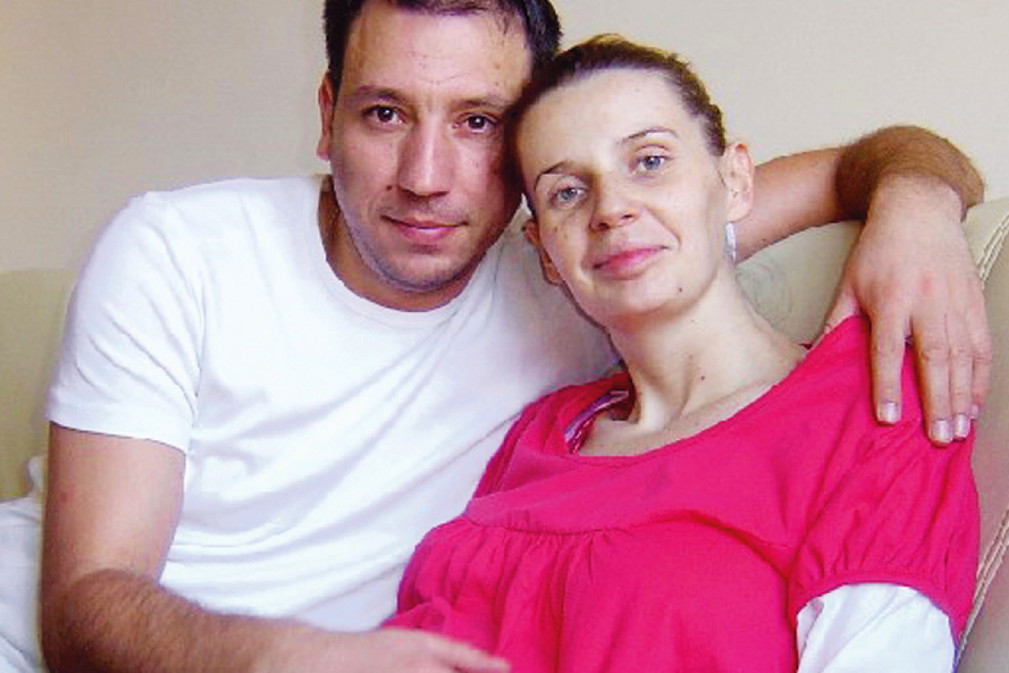 Agata Mróz-Olszewska i Jacek Olszewski, Agata Mróz na zdjęciu z mężem