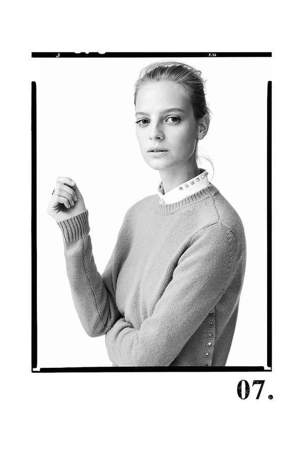 valentino-kolekcja-rockstud-united-353522-GALLERY600-eecb276