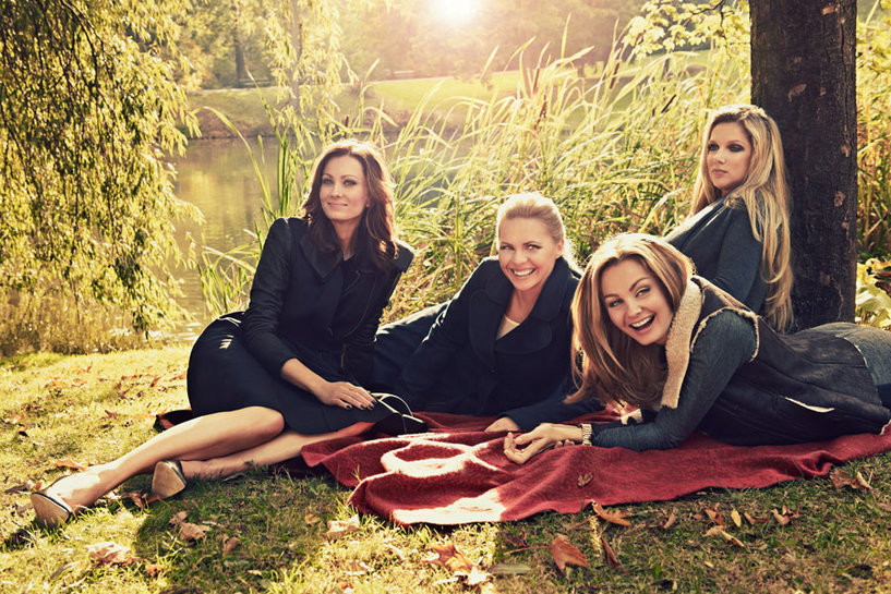 Joanna Liszowska, Małgorzata Socha, Magdalena Stużyńska, Anita Sokołowska, Viva! listopad 2012