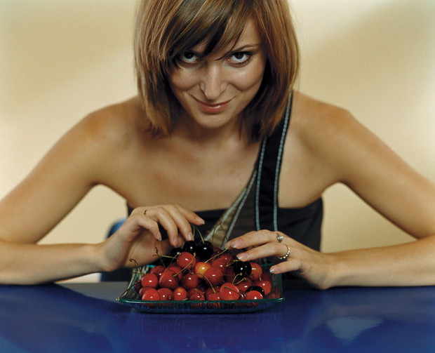 halina-mlynkova-viva-sierpien-2003-361678-GALLERYBIG-c5143c7