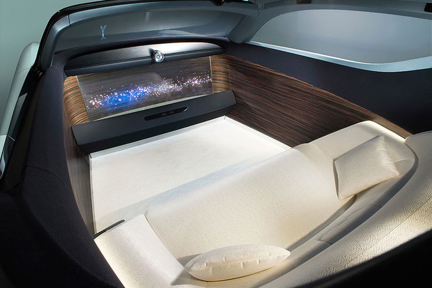 rolls-royce-model-o-nazwie-vision-next-100-361900-GALLERYBIG-c846b61