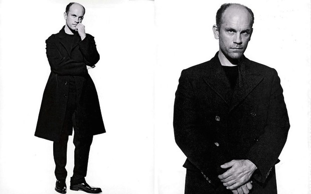 john-malkovich-dla-prady-362739-GALLERYBIG-a9a989f