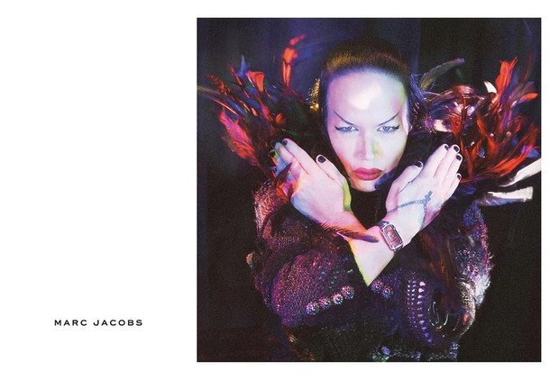 kembra-w-kampanii-marca-jacobsa-jesien-zima-2016-17-362438-GALLERYBIG-f4786d2