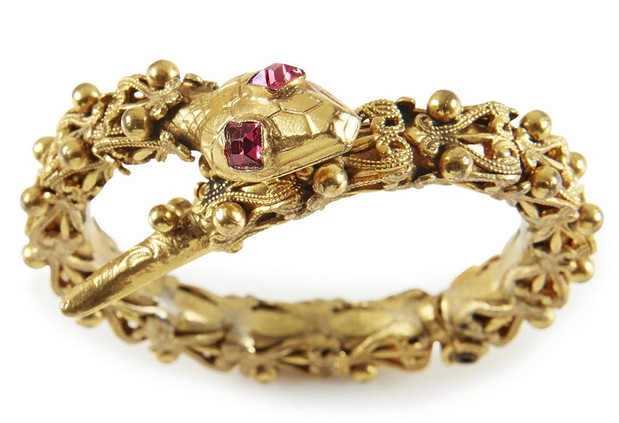 vintage-bizuteria-robert-goossens-dla-chanel-1955-cena-1800-2800-euro-363566-GALLERYBIG-c6a9efb