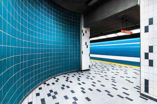 zdjecia-metra-autorstwa-chrisa-forsytha-364301-GALLERYBIG-32502df