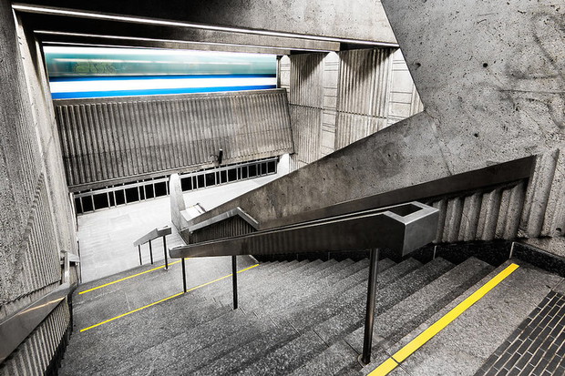zdjecia-metra-autorstwa-chrisa-forsytha-364302-GALLERYBIG-9f14d70