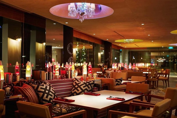hotel-m-social-zaprojektowany-przez-philippea-starcka-w-singapurze-364821-GALLERYBIG-f577ea5