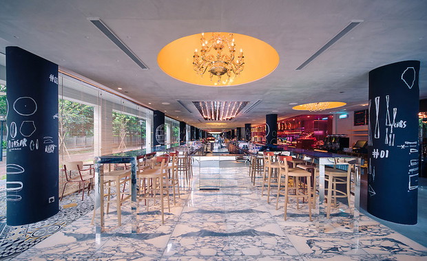 hotel-m-social-zaprojektowany-przez-philippea-starcka-w-singapurze-364827-GALLERYBIG-74af3fa