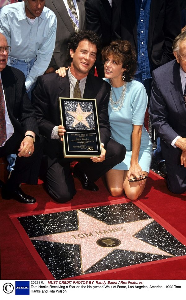 tom-hanks-rita-wilson-1992-rok-364463-GALLERY600-9472dff