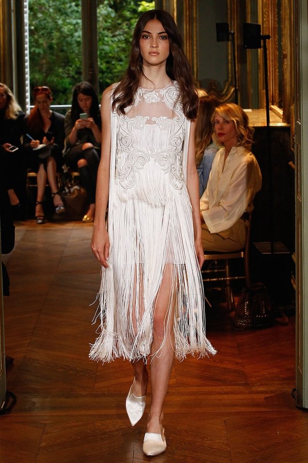 suknie-slubne-z-pokazu-haute-couture-jesien-2016-alberta-ferretti-limited-edition-365507-GALLERY600-deeef7b