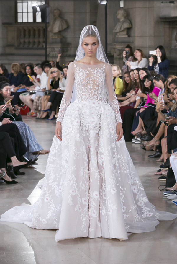 suknie-slubne-z-pokazu-haute-couture-jesien-2016-georges-hobeika-365513-GALLERY600-0c6c94d