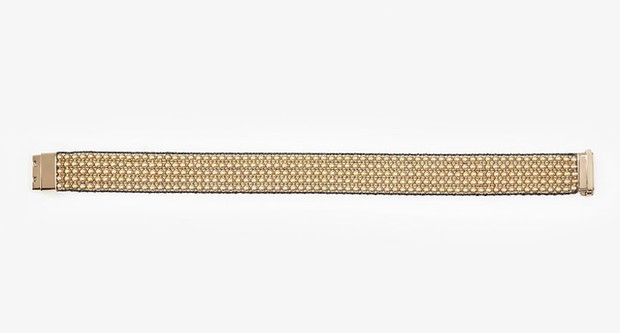 druga-kolekcja-bizuterii-modelki-magdaleny-frackowiak-370298-GALLERYBIG-039daf6