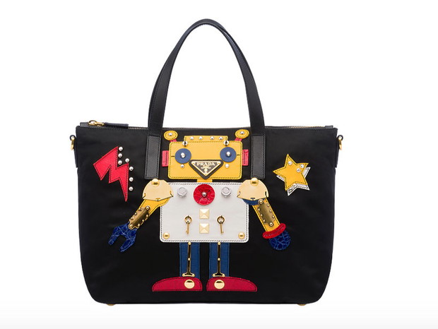 limitowana-kolekcja-torebek-domu-mody-prada-370083-GALLERYBIG-2a1c79a