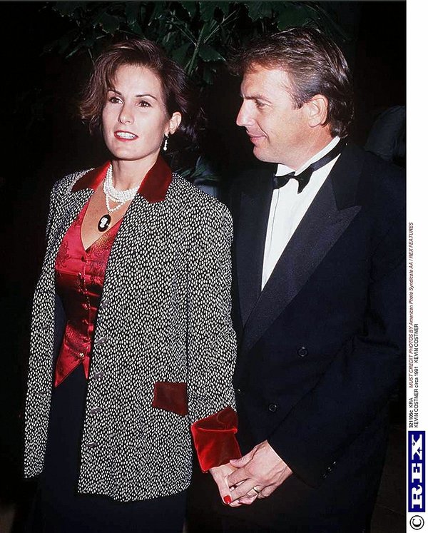 kevin-costner-circa-1991-old-pic-with-wife-cindy-371707-GALLERY600-5e3219c