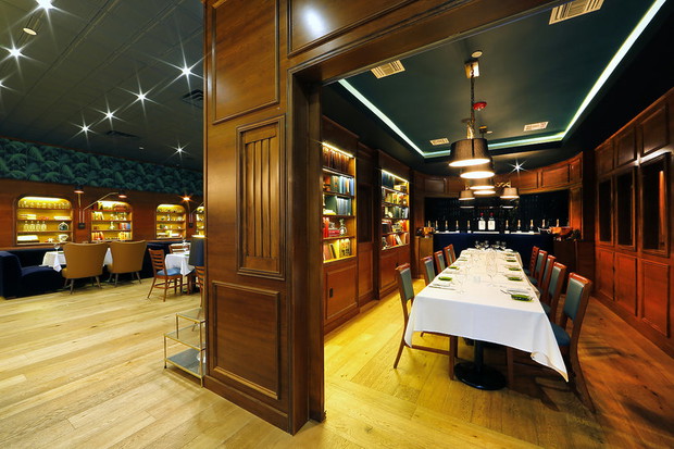 restauracja-marcina-gortata-urbain-40-american-brasserie-and-lounge-371902-GALLERYBIG-439ade0