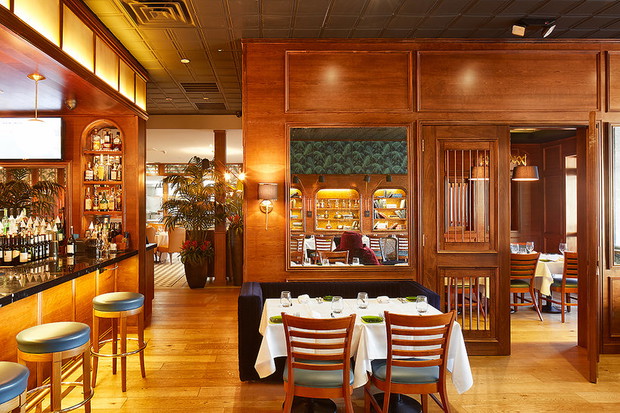 restauracja-marcina-gortata-urbain-40-american-brasserie-and-lounge-371905-GALLERYBIG-b58f237