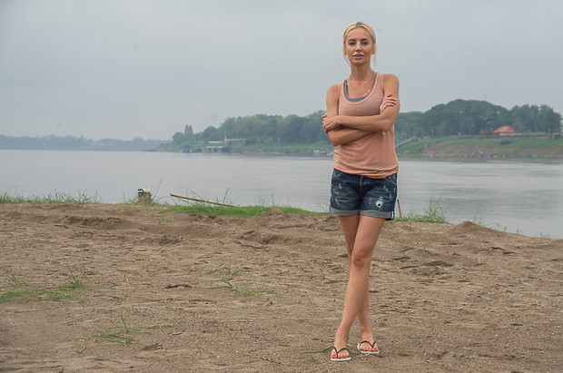 azja-express-agnieszka-szulim-tvn-375943-GALLERYBIG-8165c48
