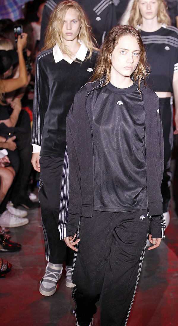 kolekcja-alexandra-wanga-dla-marki-adidas-376853-GALLERY600-fea2429
