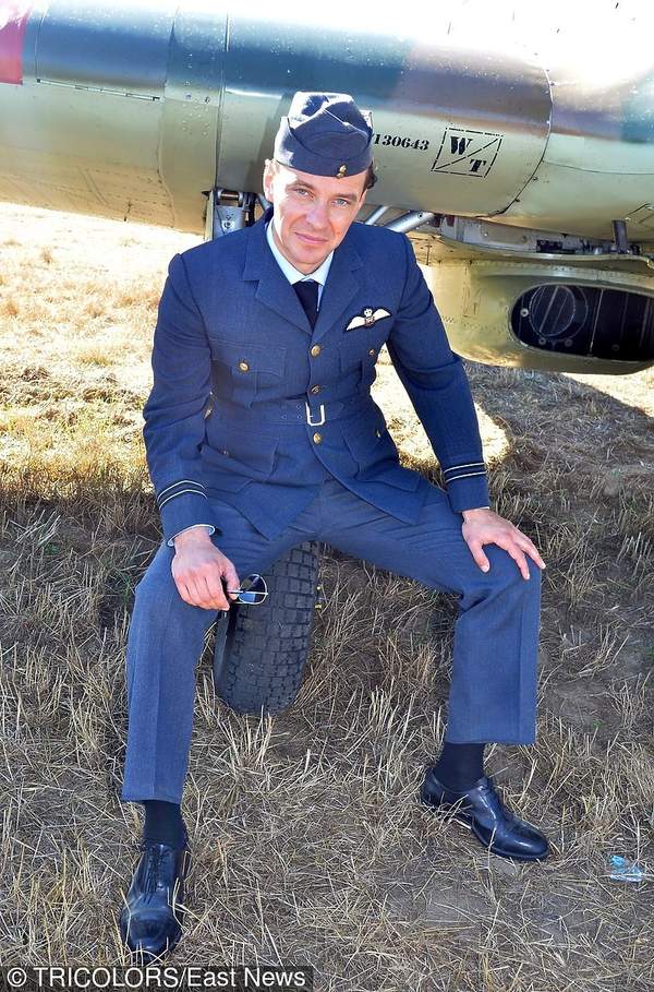 marcin-kwasny-na-planie-filmu-dywizjon-303-377682-GALLERY600-aa93e68