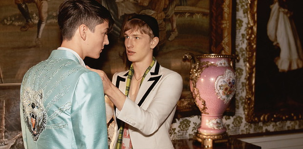 kampania-gucci-reklamujaca-kolekcje-cruise-2017-379315-GALLERYBIG-1261900