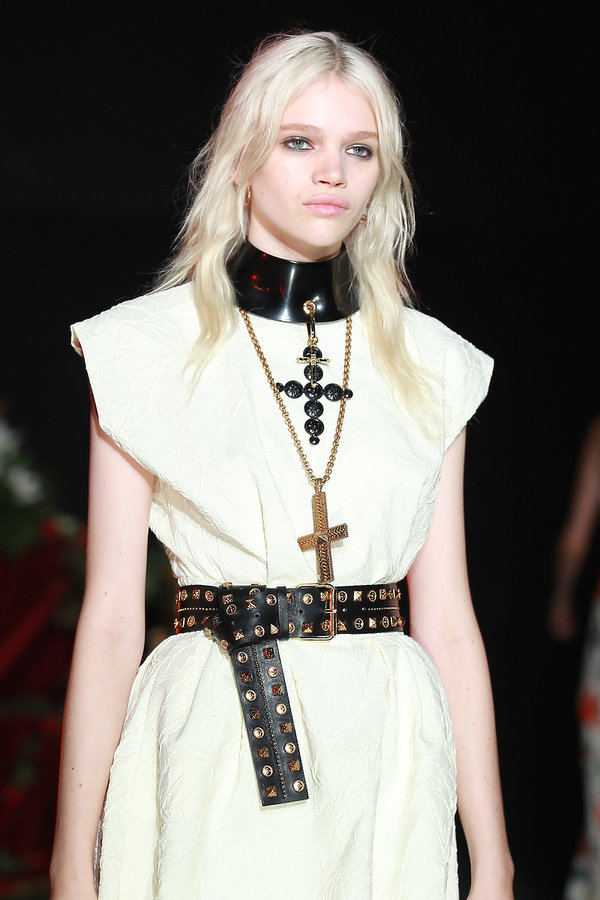 pokaz-fausto-puglisi-na-wiosne-2017-379779-GALLERY600-d76f9e1