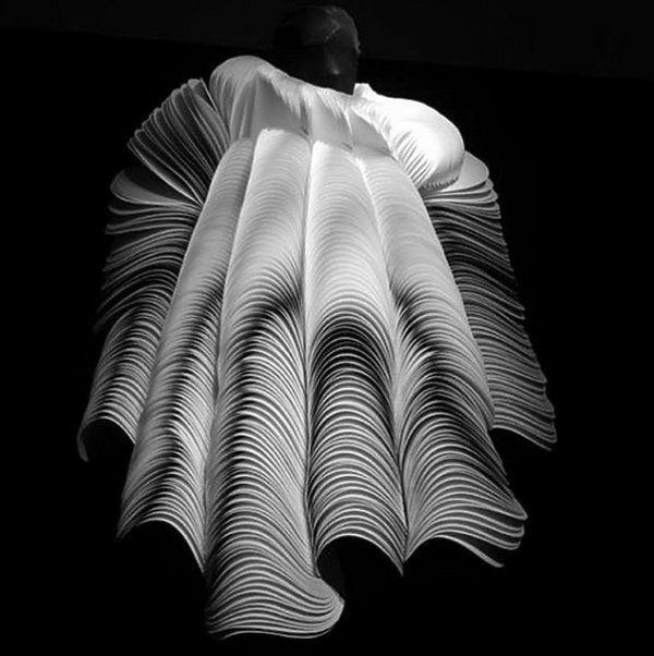 bea-szenfeld-kolekcja-haute-papier-381038-GALLERY600-c6c28dc