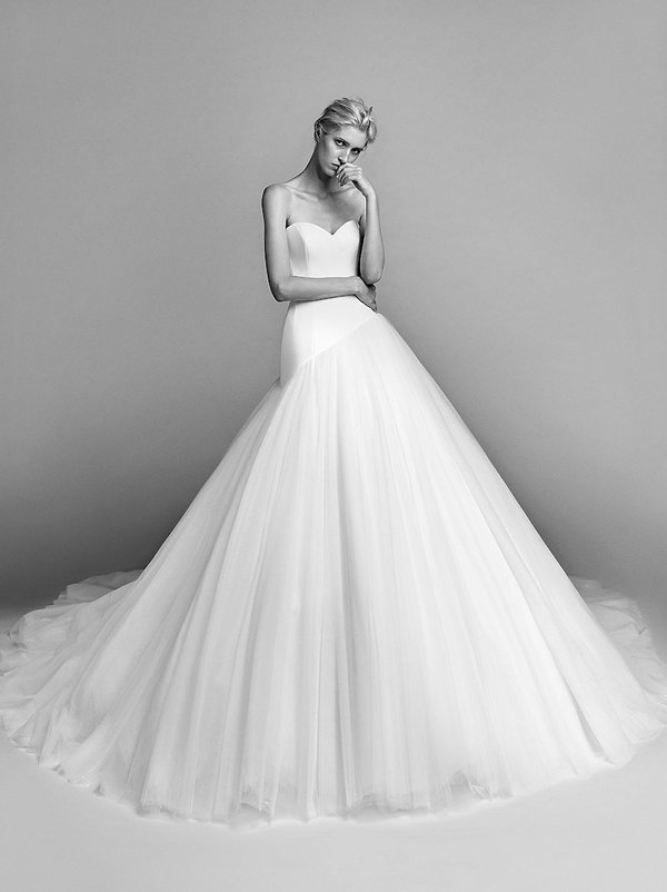 slubna-kolekcja-viktor-rolf-383143-GALLERY600-9502d67