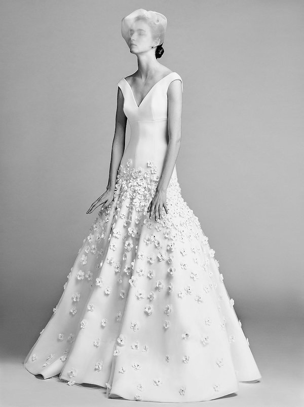 slubna-kolekcja-viktor-rolf-383155-GALLERY600-f6172f4