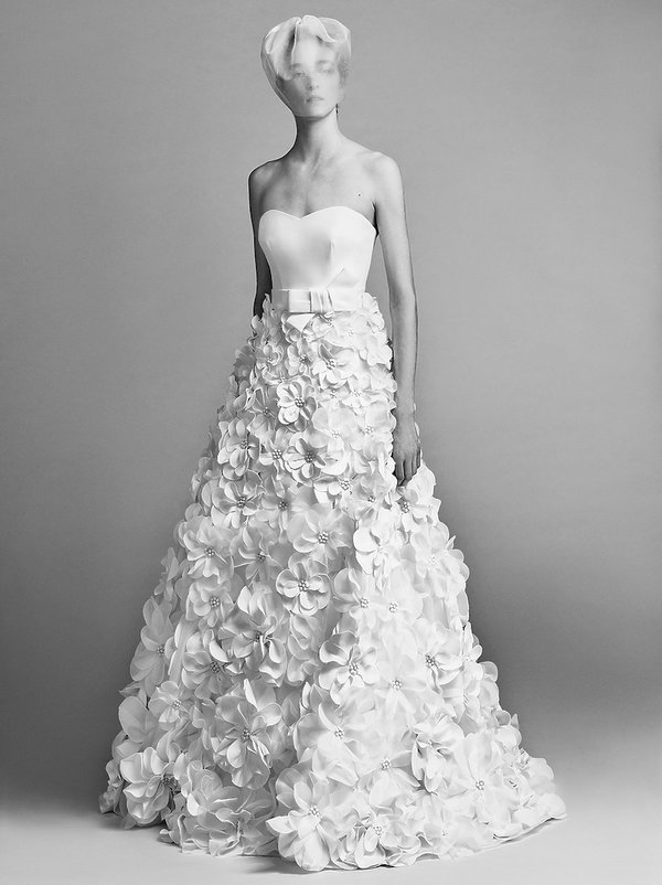 slubna-kolekcja-viktor-rolf-383157-GALLERY600-22d0f58