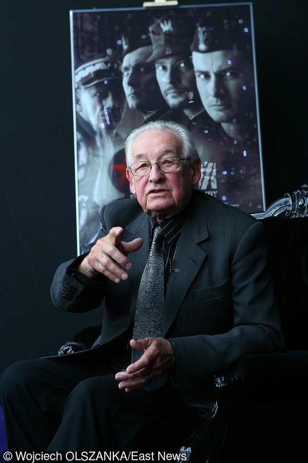 andrzej-wajda-384254-GALLERY600-a2e8d04