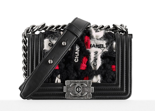 torebki-domu-mody-chanel-na-jesien-2016-384590-GALLERYBIG-e7b6d2c