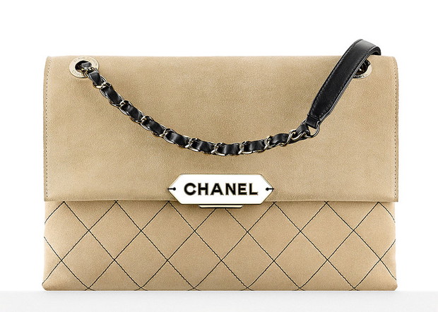 torebki-domu-mody-chanel-na-jesien-2016-384610-GALLERYBIG-077a8d8