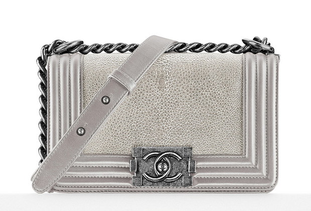 torebki-domu-mody-chanel-na-jesien-2016-384613-GALLERYBIG-111b2a0