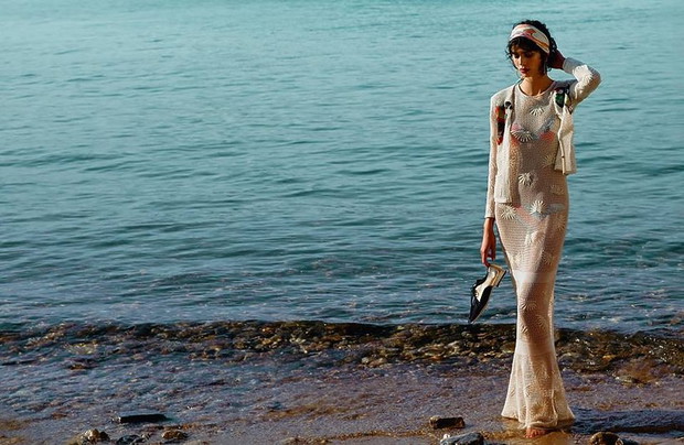 chanel-kampania-kolekcji-cruise-2017-386289-GALLERYBIG-52a4e21