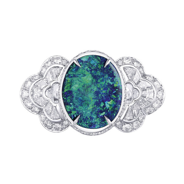 louis-vuitton-kolekcja-bizuterii-blossom-high-jewellery-386485-GALLERY600-9b079b2