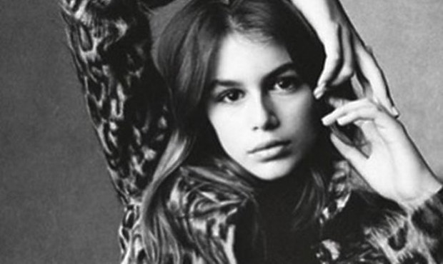 corka-cindy-crawford-we-wloskim-vogueu-305310-GALLERYBIG-04f4bd5