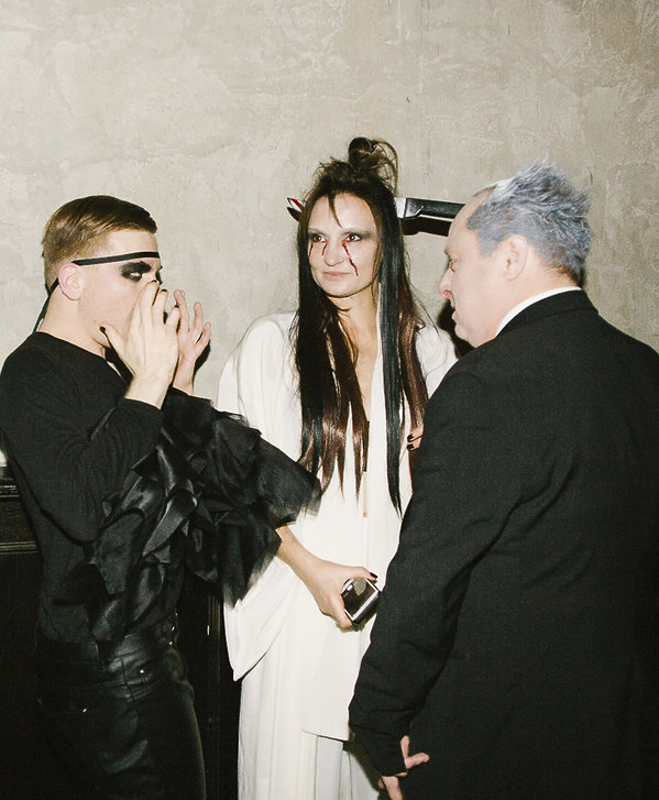 impreza-halloween-fashion-after-death-388406-GALLERY600-f9a3536