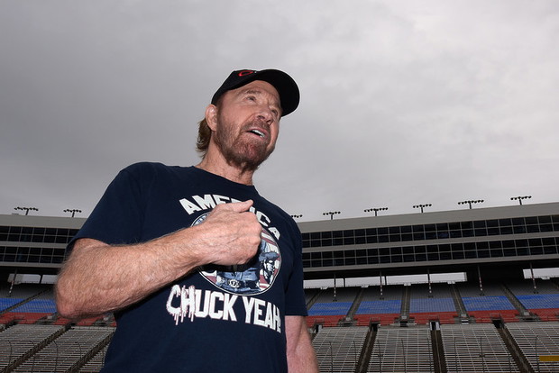 chuck-norris-389152-GALLERYBIG-d1c6e6f