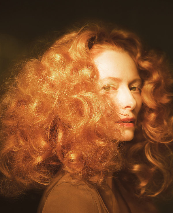 hair-by-sam-mcknight-najslynniejszy-fryzjer-swiata-sam-mcknight-wystawy-w-londynskim-somerset-house-389252-GALLERY600-3f3e3c5