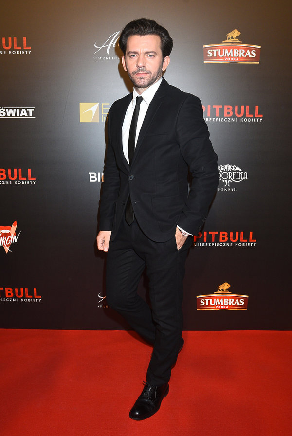 piotr-glowacki-premiera-pitbulla-390015-GALLERY600-ae4f1d7