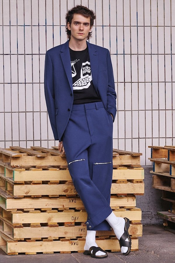 stella-mccartney-pierwsza-kolekcja-dla-mezczyzn-na-wiosne-2017-390464-GALLERY600-b27df7f