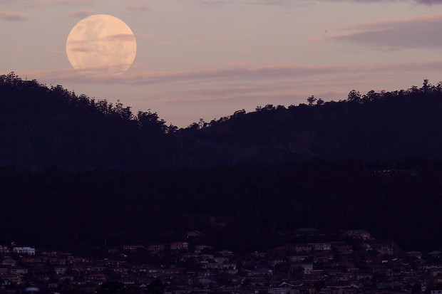 supermoon-2016-390848-GALLERYBIG-ca5f3a6