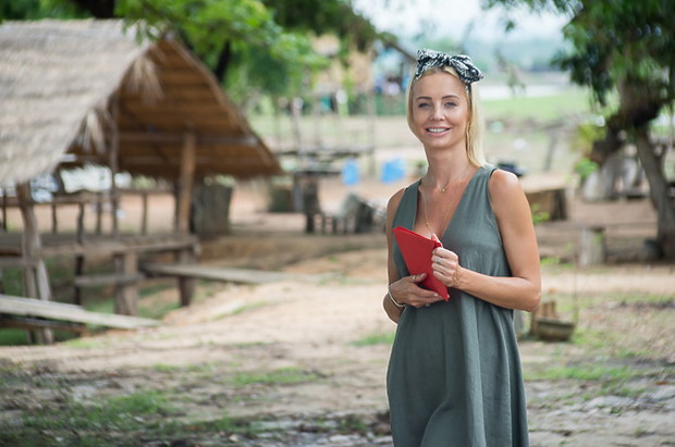 azja-express-agnieszka-szulim-tvn-375944-GALLERYBIG-05e468e